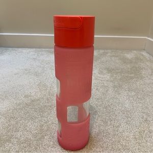 Lululemon Athletica 16 Oz Pink Glass Water Bottle Silicone Sleeve Love Yoga